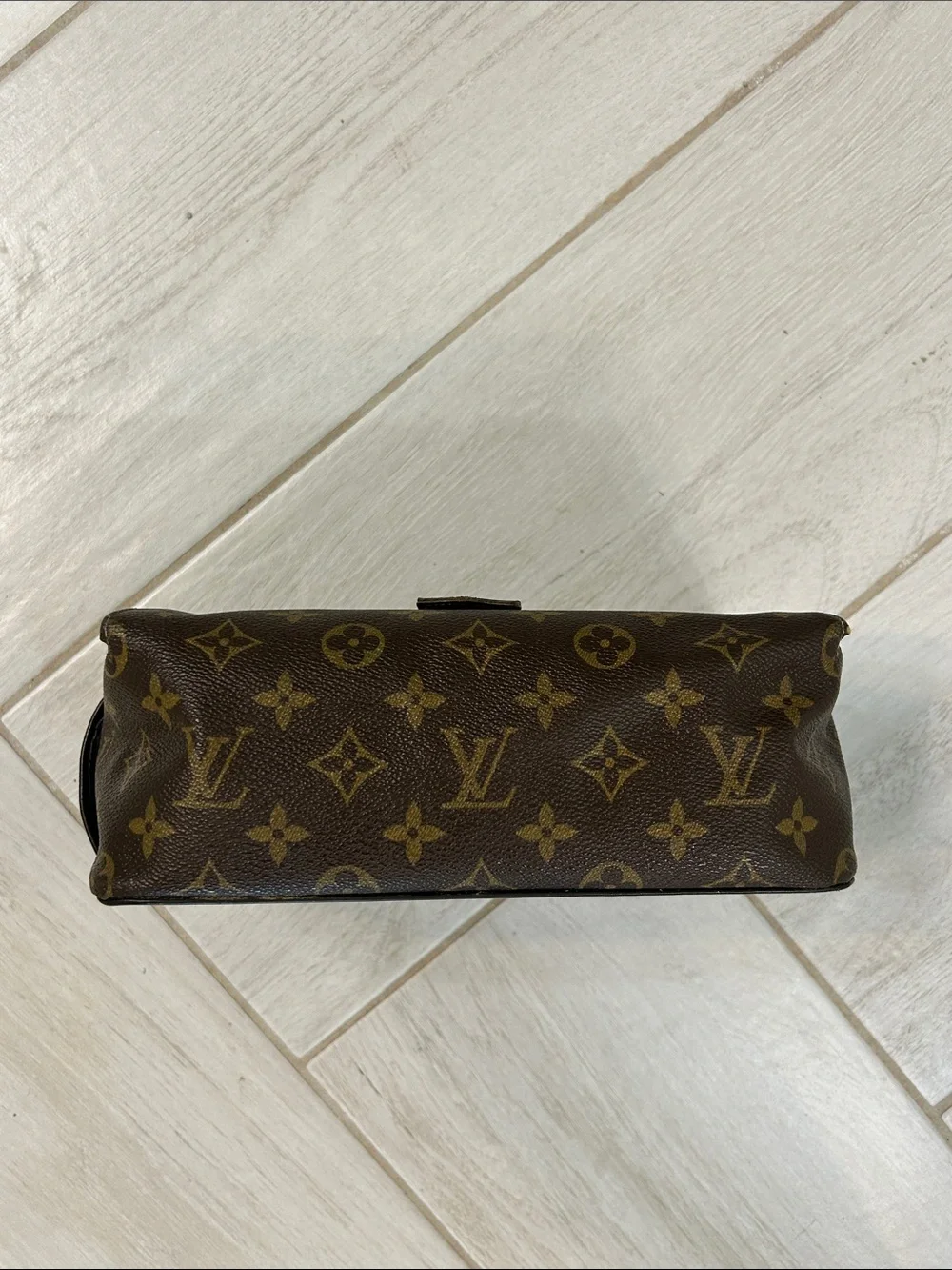 Louis Vuitton Dopp Kit Toiletry Bag Monogram Authentic Vintage